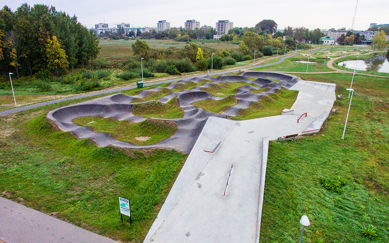 Daugavpils betoninis skate parkas Latvija
